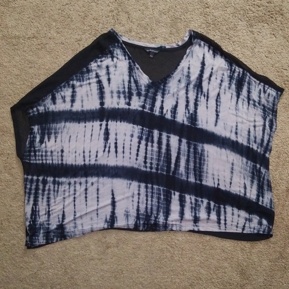 Rock & Republic Tops - Rock & Republic grey and black tie dye top - 1X